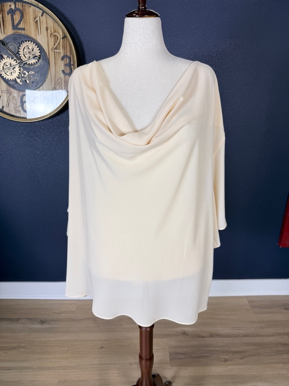 Eloquii NWT Ivory Cream Draped Cape Sleeve Blouse Top | Size 26